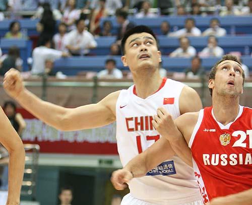 中国男篮vs俄罗斯