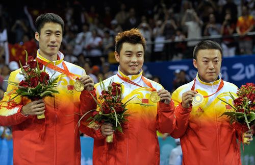 奥运会乒乓球男子团体半决赛的相关图片